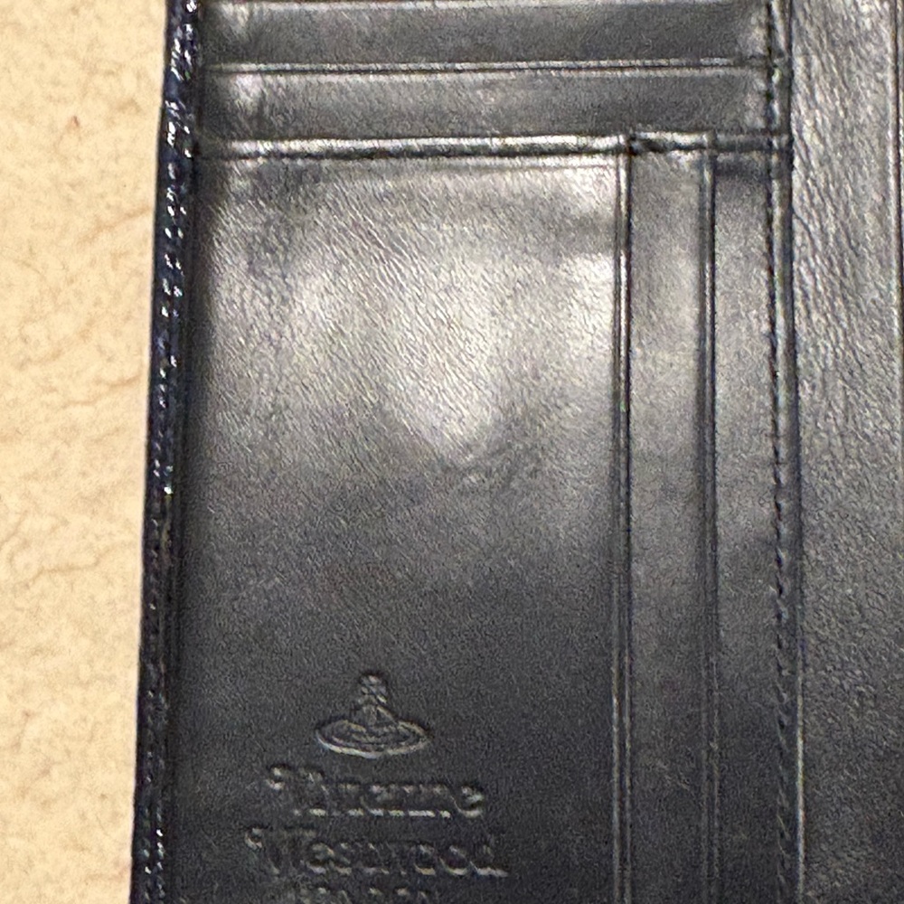 RARE Vivienne Westwood Dark Blue/Navy Genuine Patent Leather Trifold Wallet - Picture 8 of 10